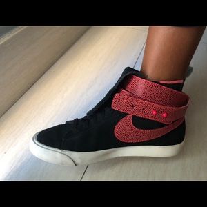 nike blazer mid twist